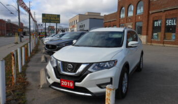2019 NISSAN ROGUE SV FWD OFF LEASE CLEAN CARFAX REMOTE START
