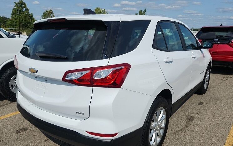 2021 Chevrolet Equinox LS AWD |Remote Start | Heated Seats | CarPlay + Android | Rear Camera | and More ! full
