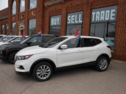 2023 Nissan Qashqai S AWD One Owner Very low kms Clean Carfax!